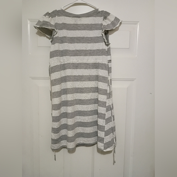 Amy Byer Gray and White Striped Casual Girls Dress Size 12 - Picture 3 of 5